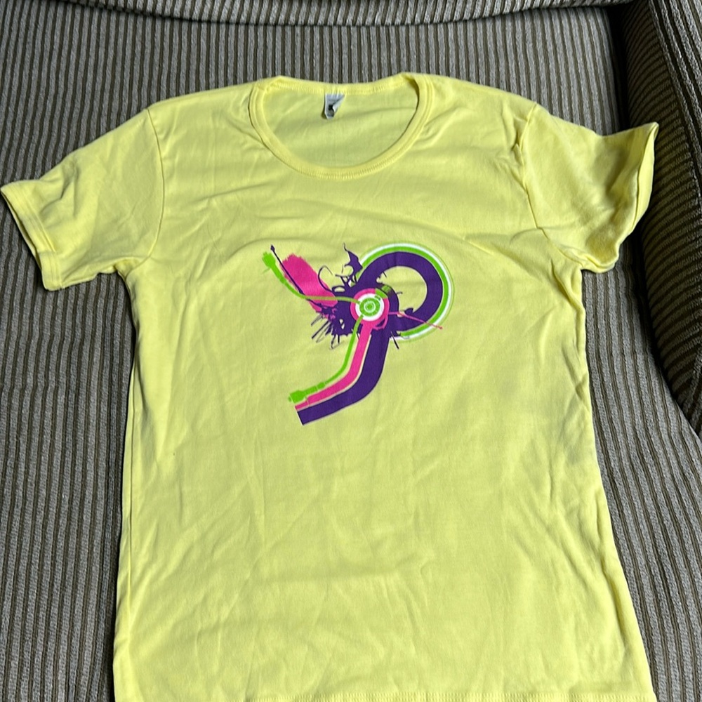Pearl Jam Concert Tee Yellow Large